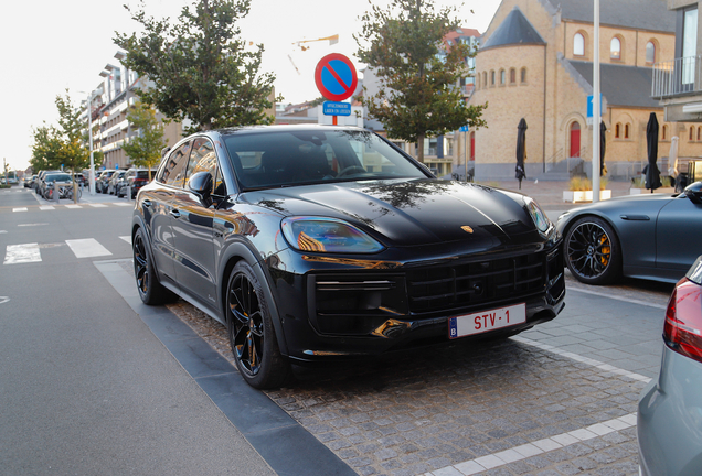 Porsche Cayenne Coupé Turbo E-Hybrid