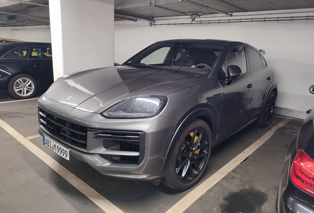 Porsche Cayenne Coupé Turbo E-Hybrid