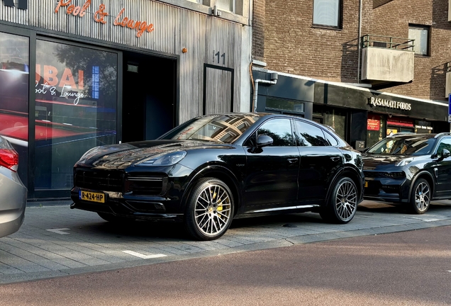 Porsche Cayenne Coupé Turbo S E-Hybrid