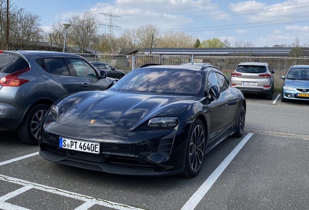 Porsche Taycan GTS Sport Turismo
