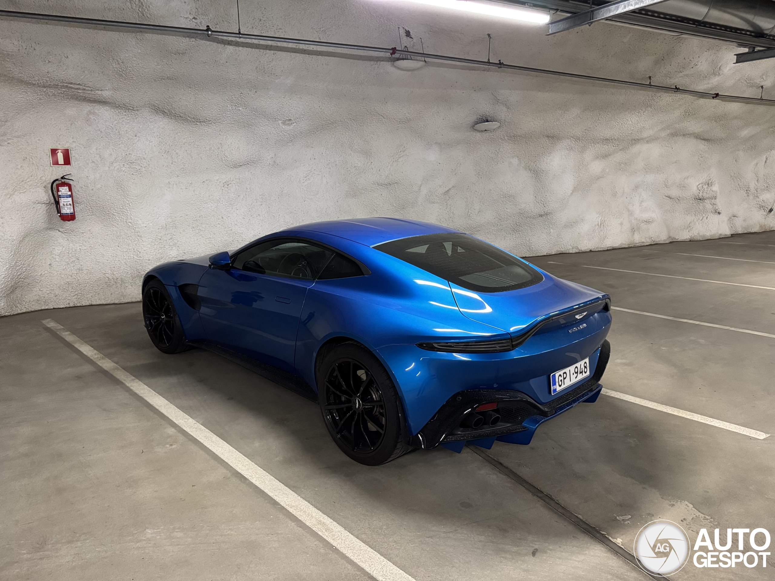 Aston Martin V8 Vantage 2018