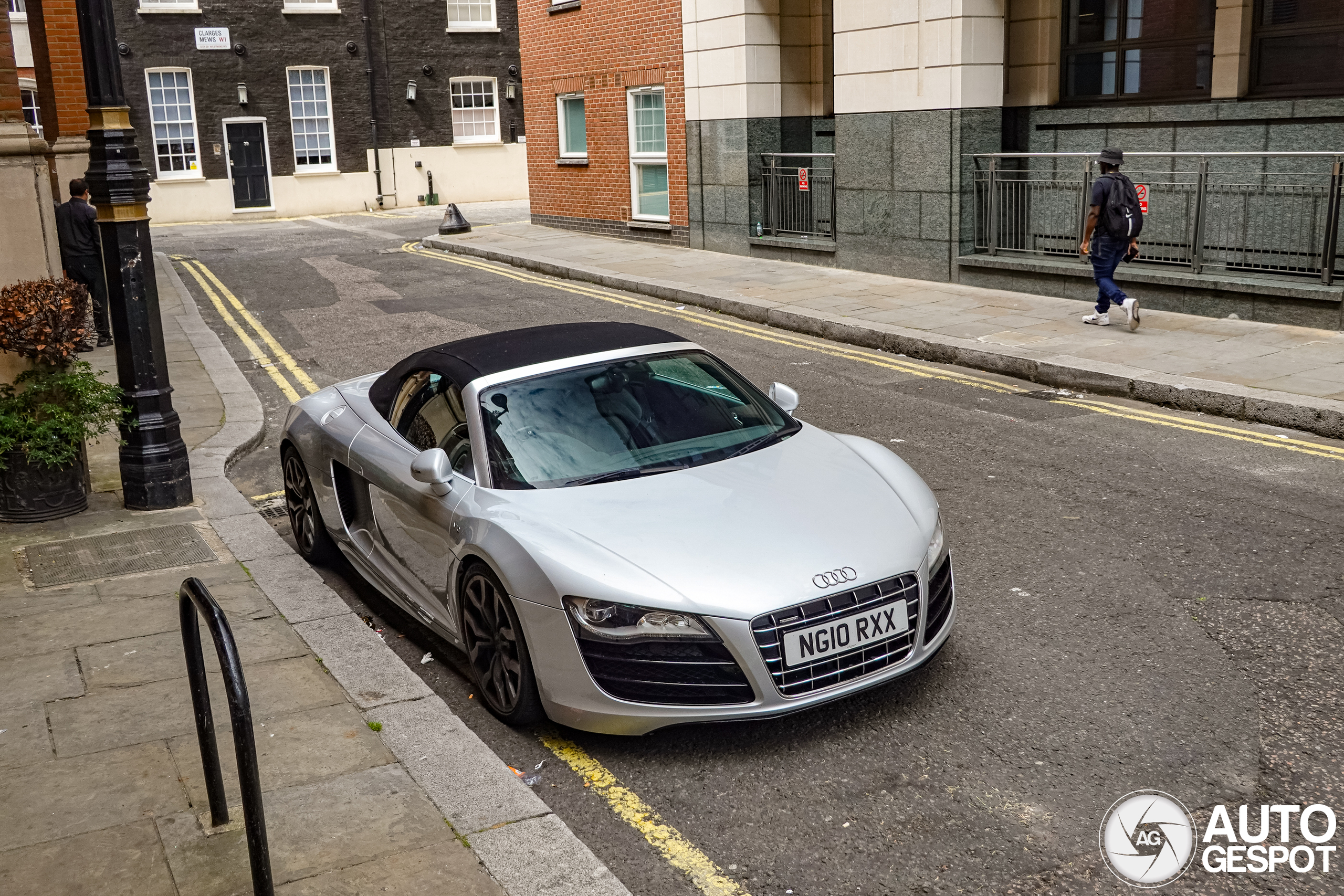 Audi R8 V10 Spyder