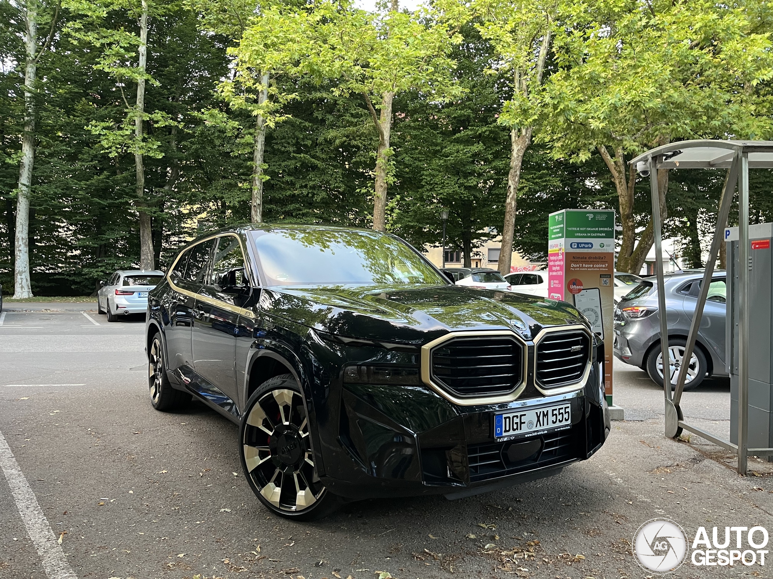 BMW XM G09