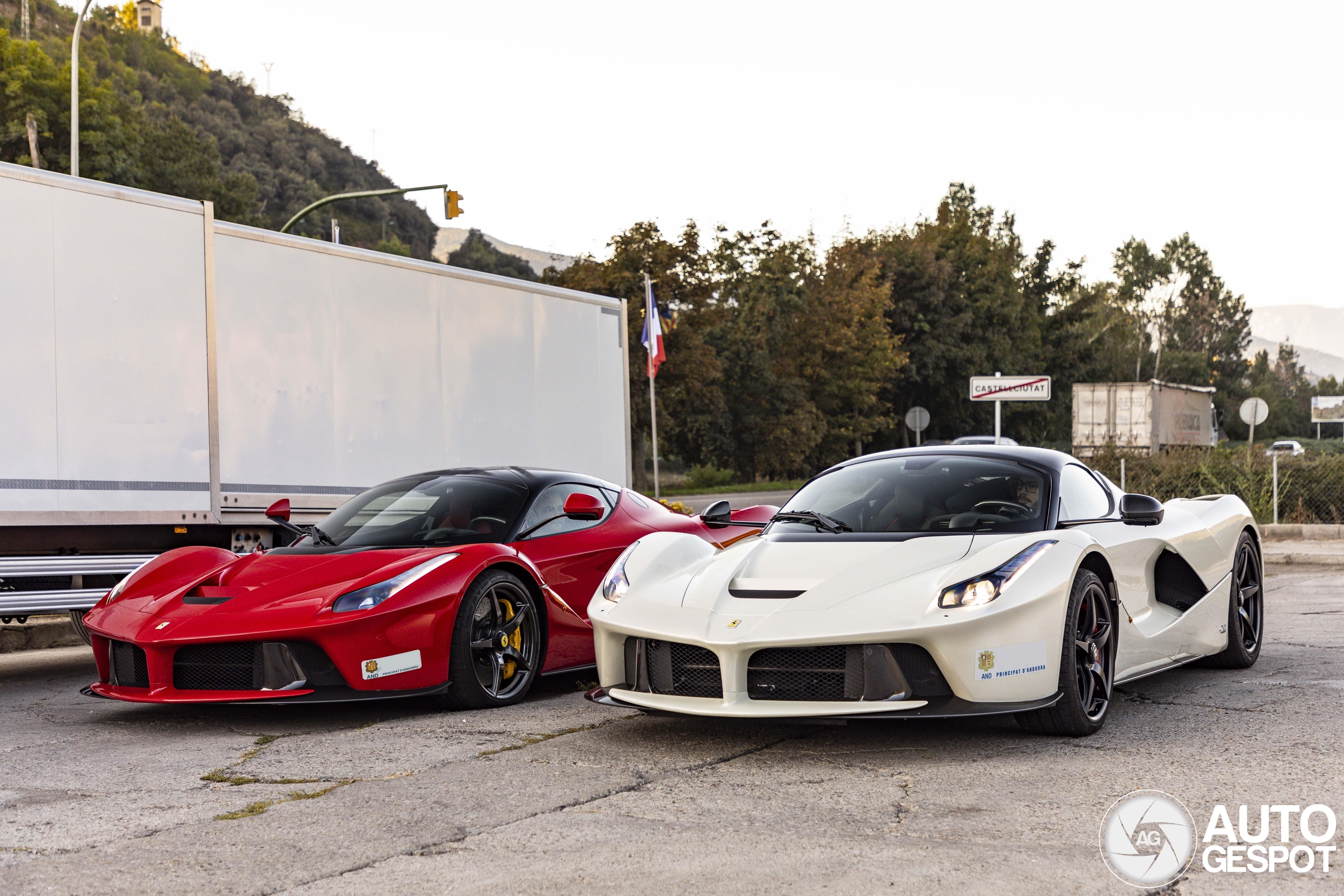 Ferrari LaFerrari Aperta