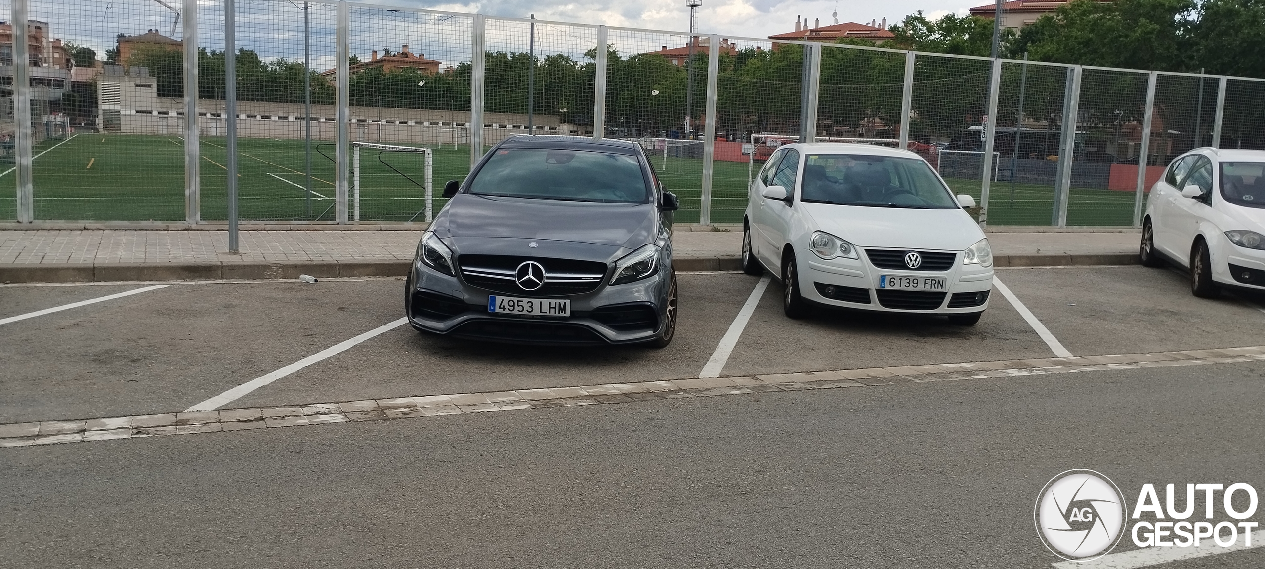 Mercedes-AMG A 45 W176 2015