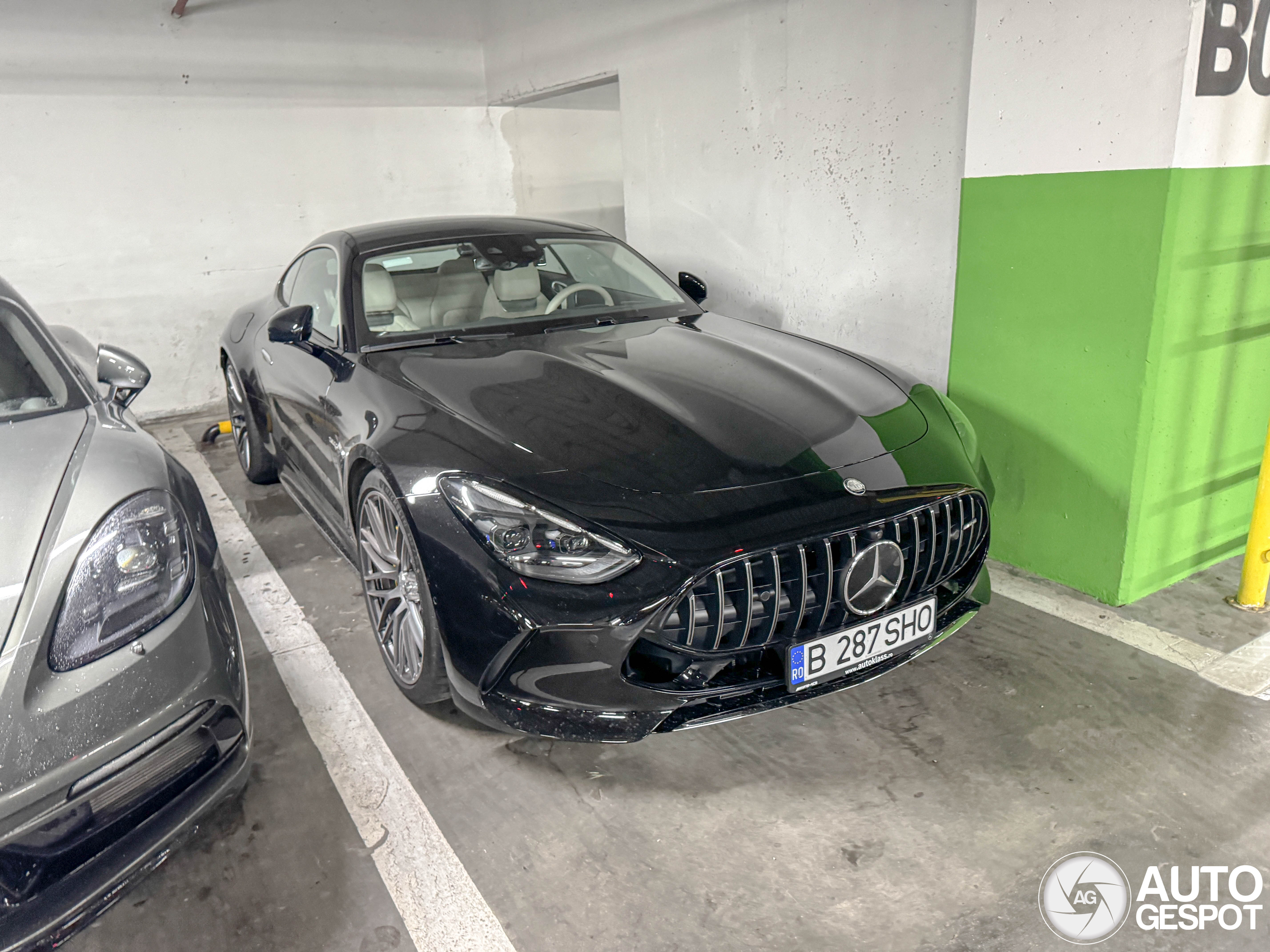 Mercedes-AMG GT 63 C192