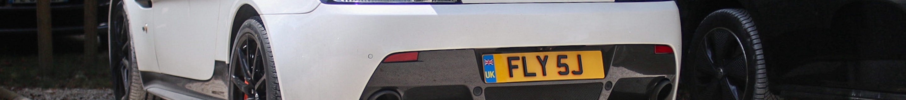 Aston Martin V12 Vantage S AMR