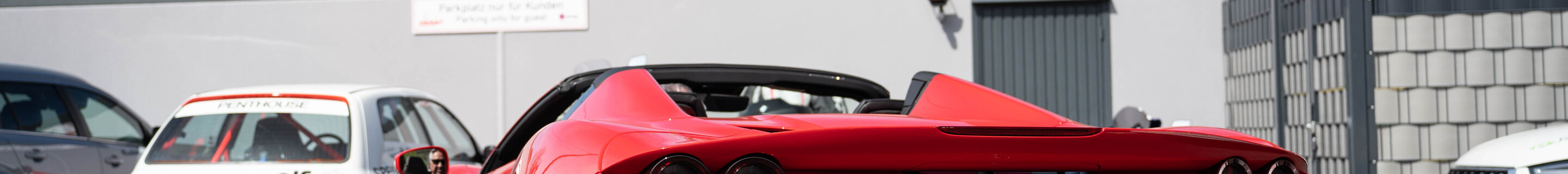 Ferrari F8 Spider