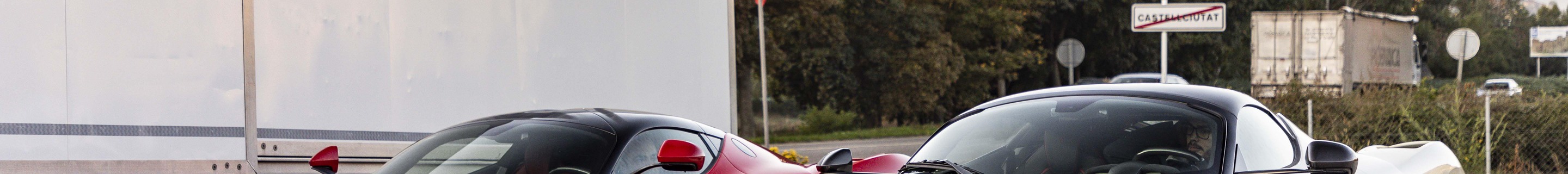 Ferrari LaFerrari Aperta
