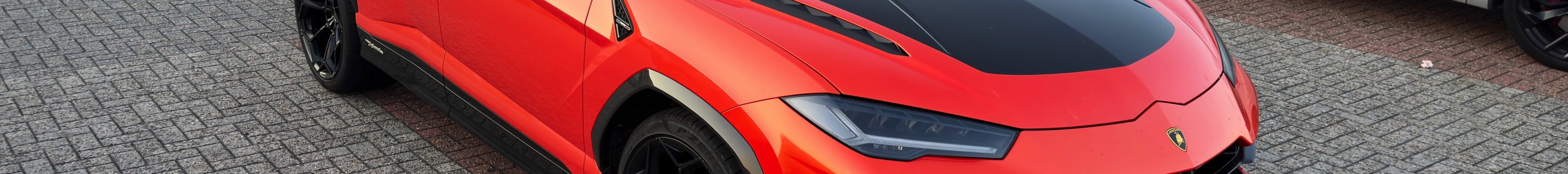 Lamborghini Urus Performante
