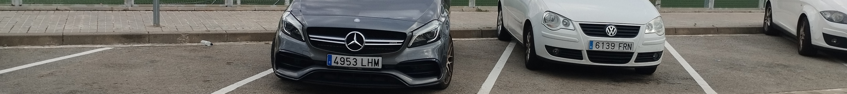 Mercedes-AMG A 45 W176 2015
