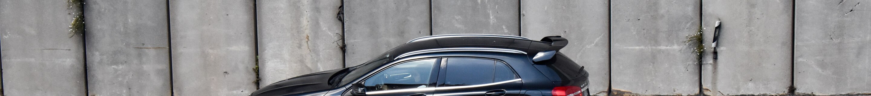 Mercedes-Benz GLA 45 AMG X156