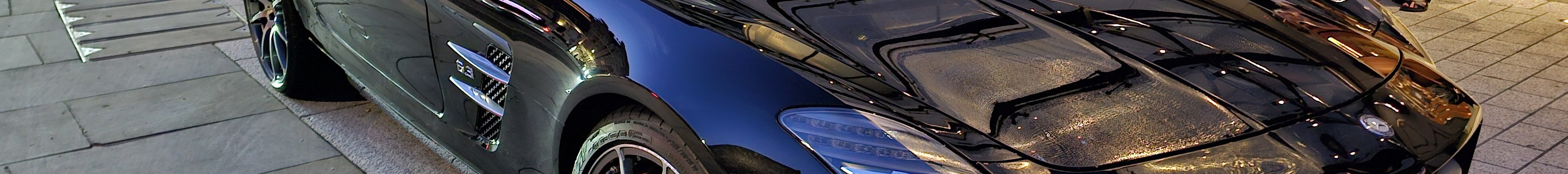 Mercedes-Benz SLS AMG