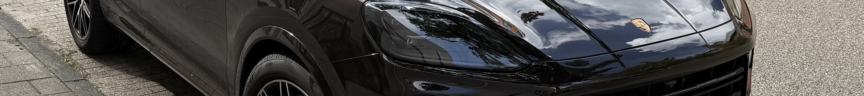 Porsche 9YA Cayenne Turbo E-Hybrid