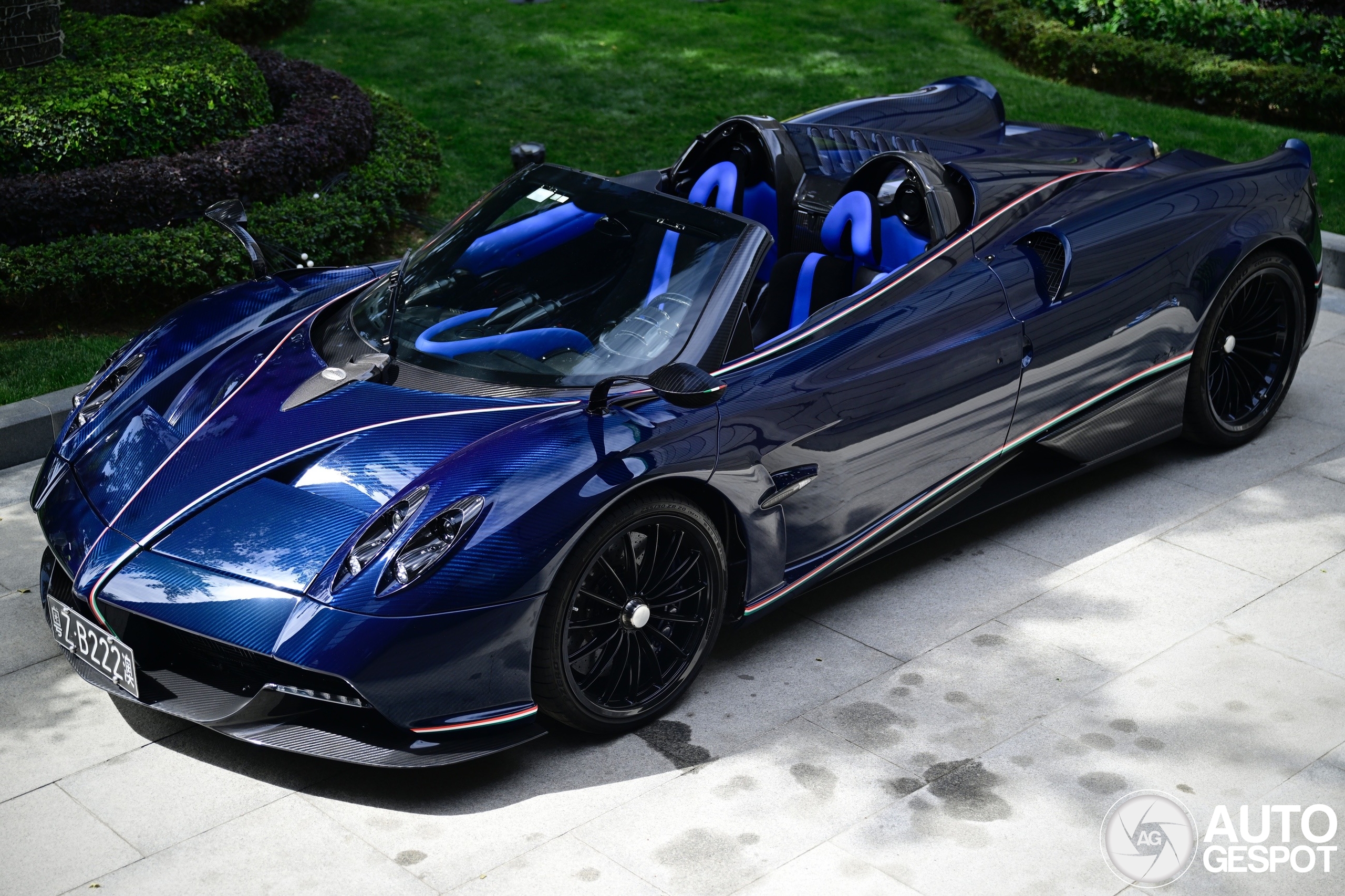 Pagani Huayra Roadster - 15 July 2025 - Autogespot