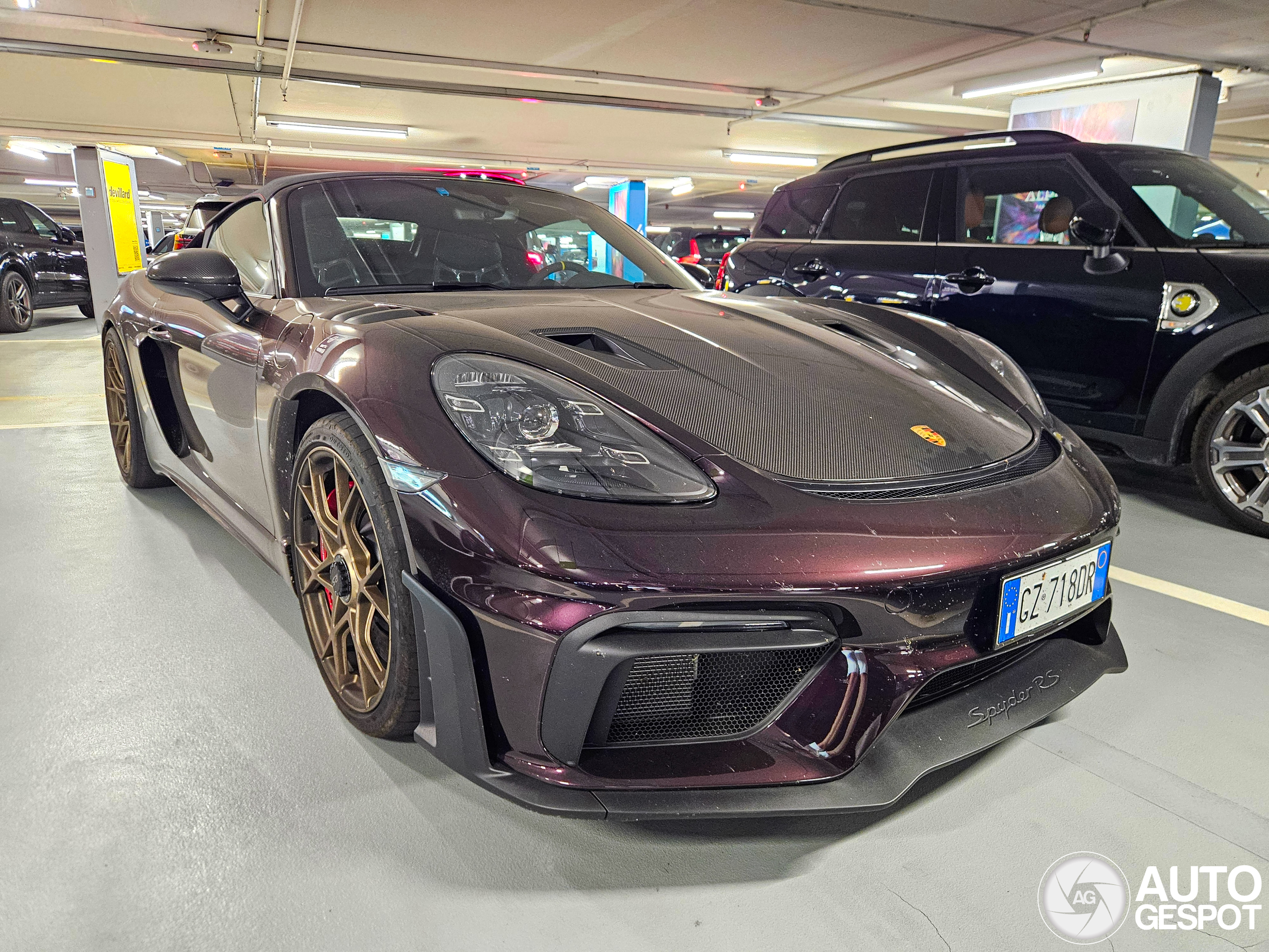Porsche 718 Spyder RS Weissach Package