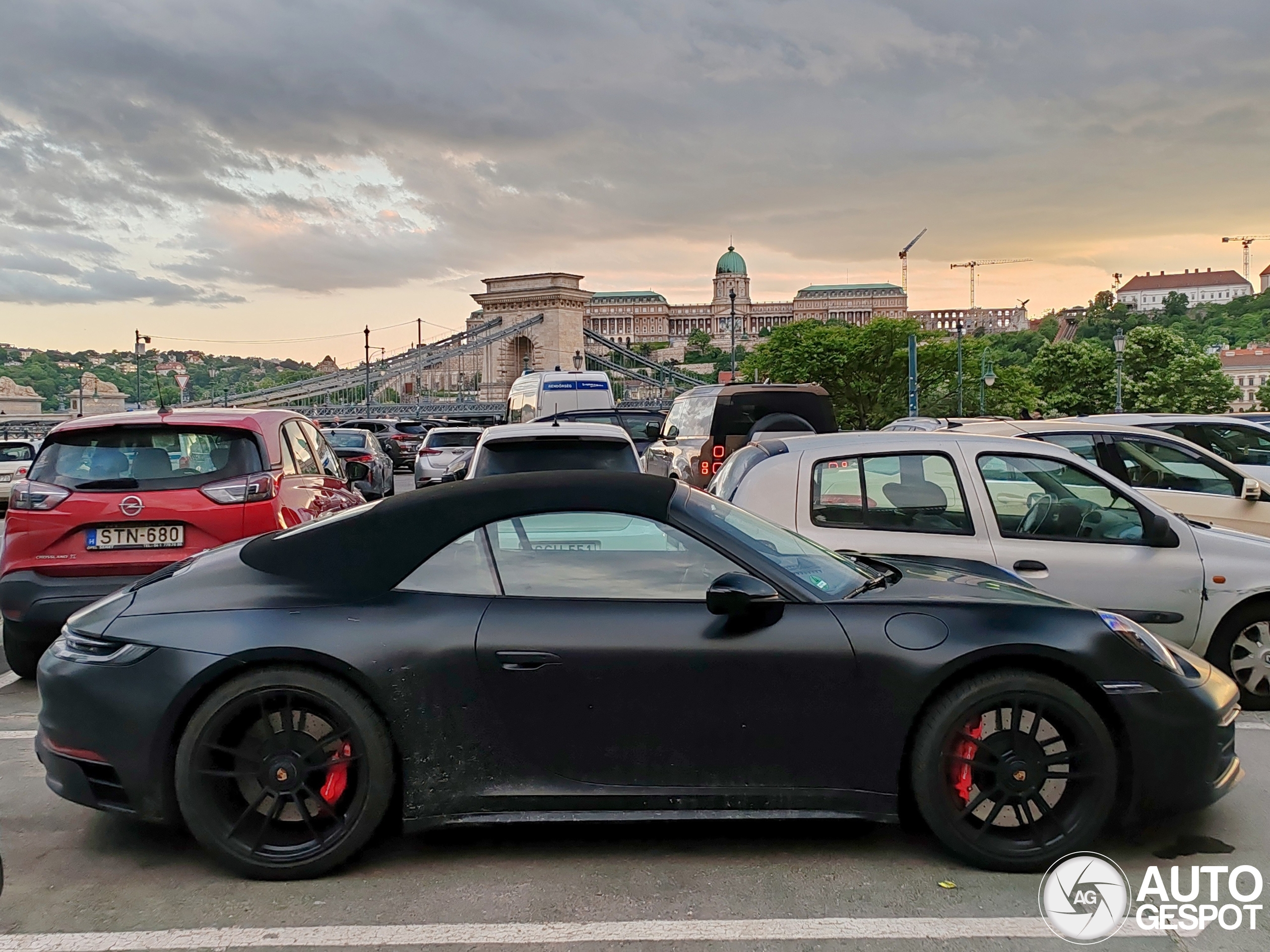Porsche 992 Carrera 4 GTS Cabriolet MkI