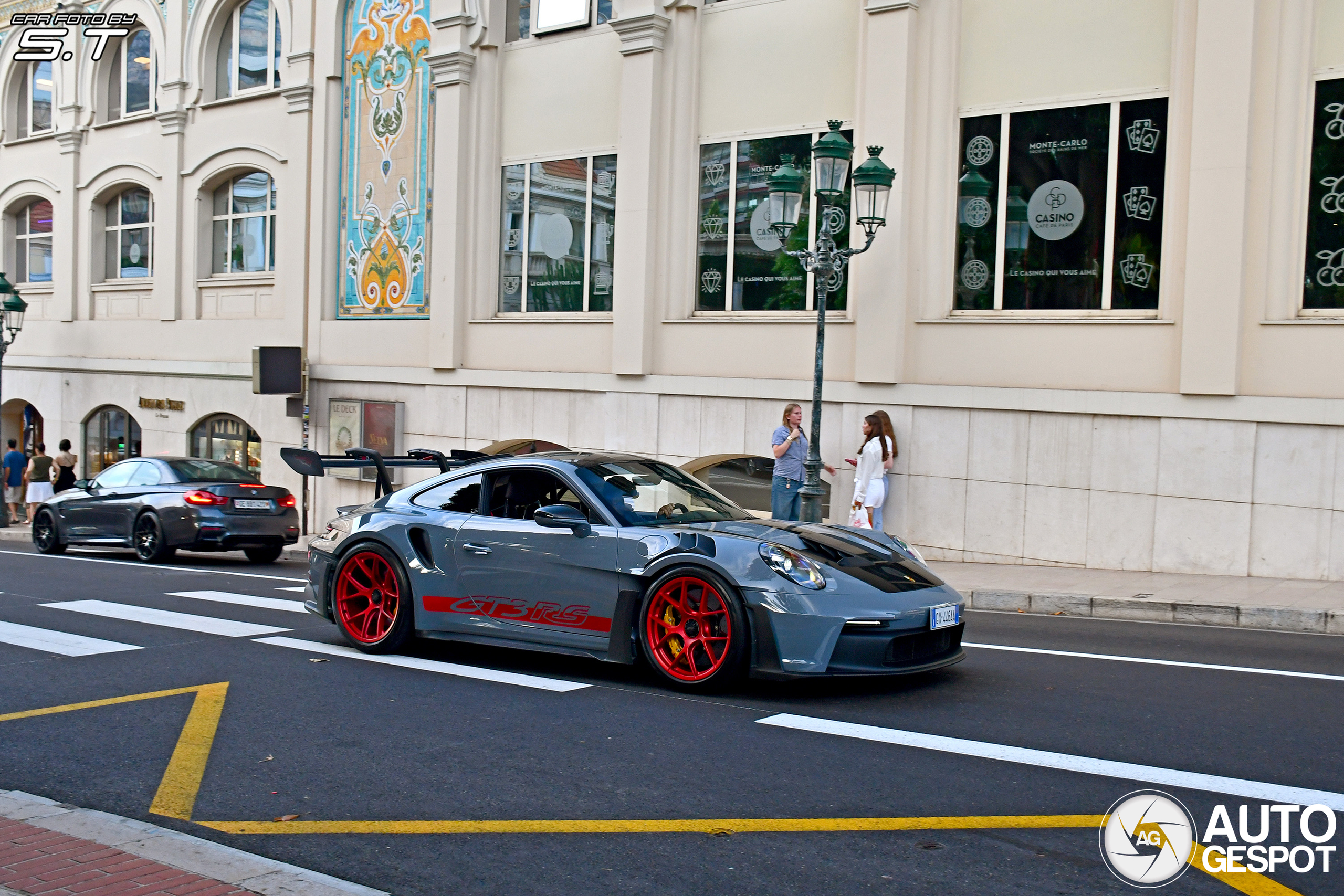 Porsche 992 GT3 RS Weissach Package