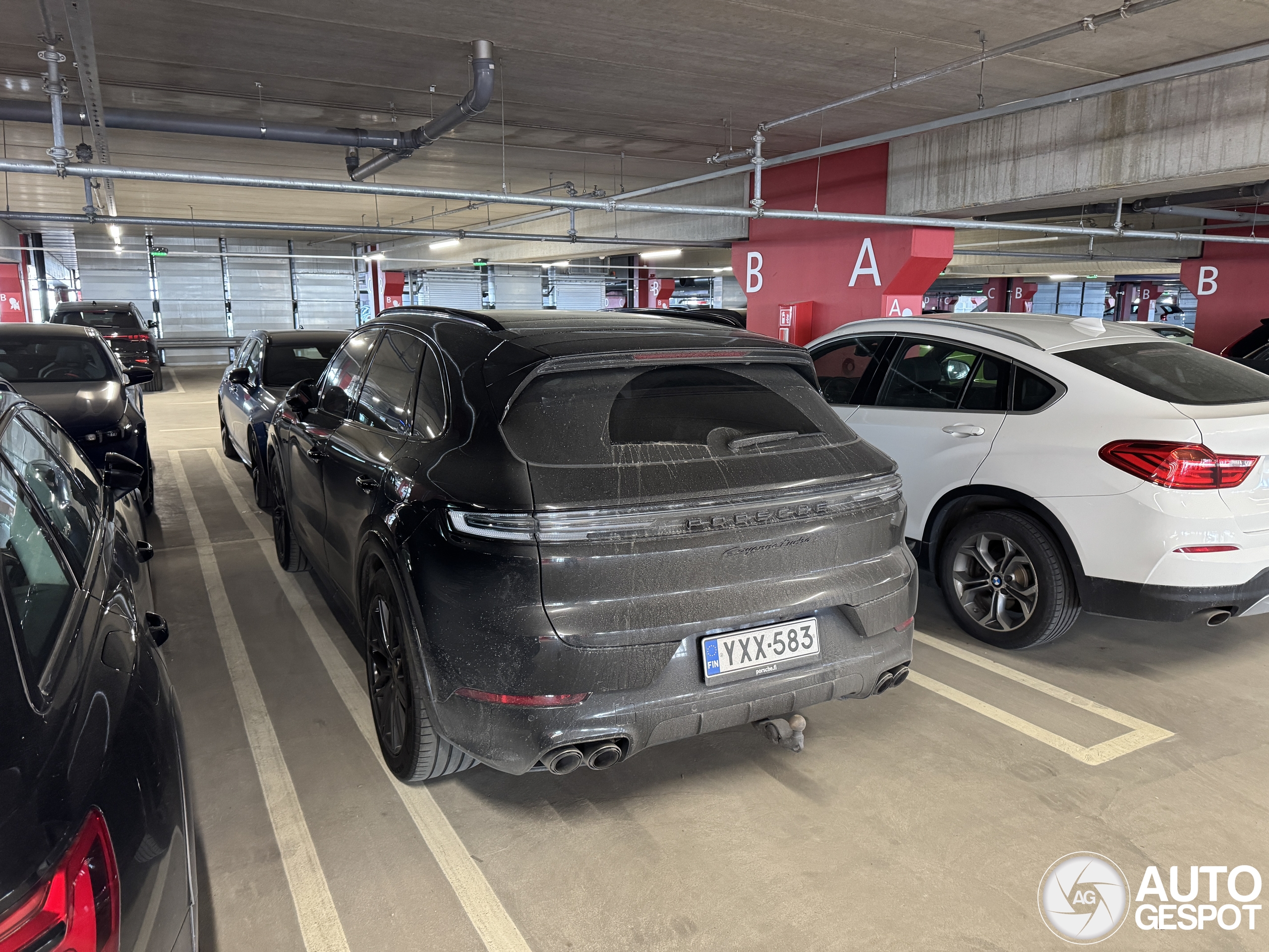 Porsche 9YA Cayenne Turbo E-Hybrid