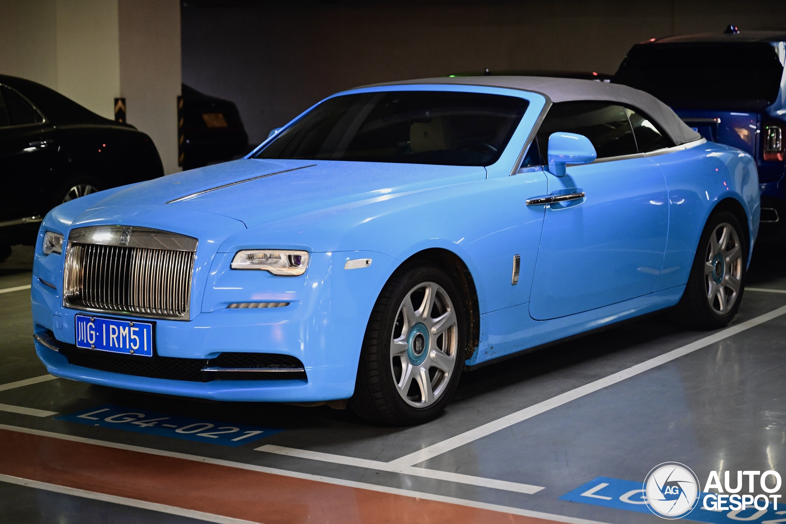 Rolls-Royce Dawn