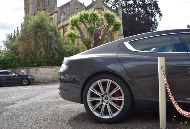 Aston Martin Rapide