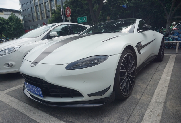 Aston Martin V8 Vantage Formula 1 Edition