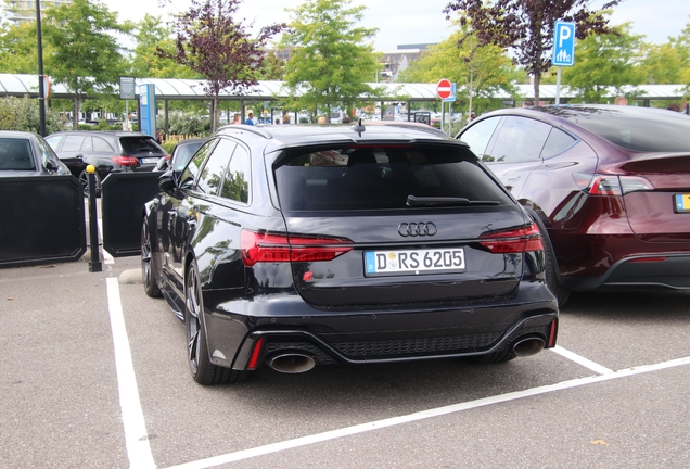 Audi RS6 Avant C8