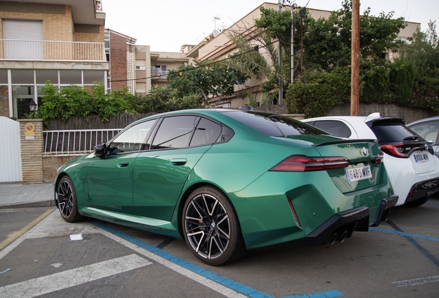BMW M5 G90