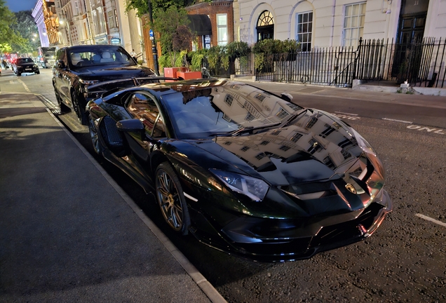 Lamborghini Aventador LP770-4 SVJ