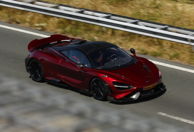McLaren 765LT