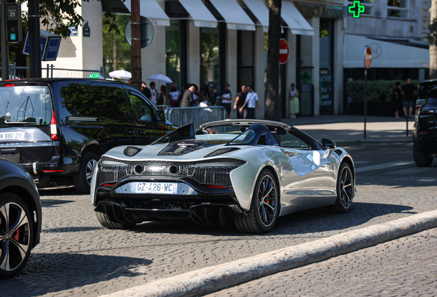 McLaren Artura Spider