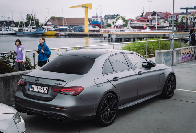 Mercedes-AMG E 63 S W213 2021