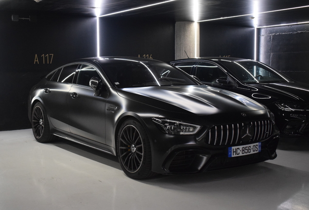 Mercedes-AMG GT 63 S X290