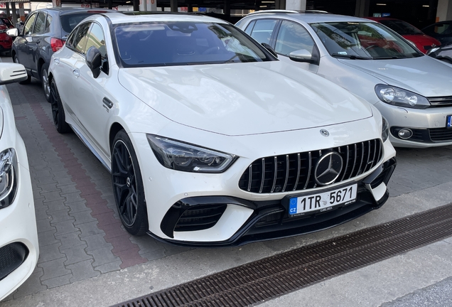 Mercedes-AMG GT 63 S X290
