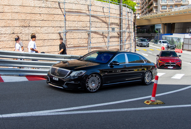 Mercedes-Maybach Brabus 900 Rocket 2018