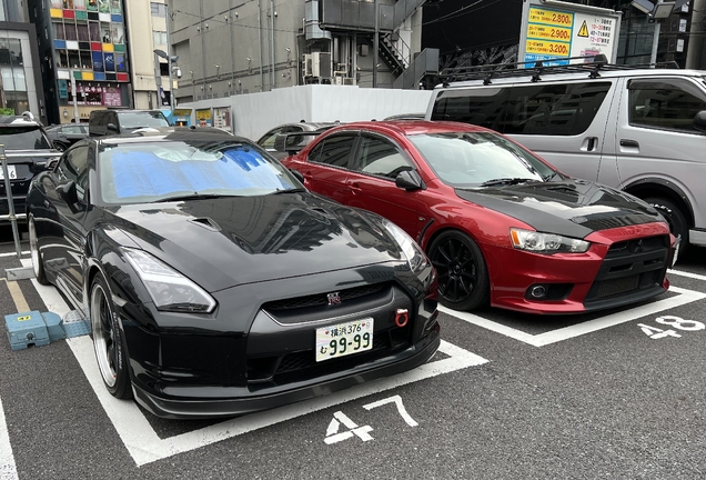 Nissan GT-R