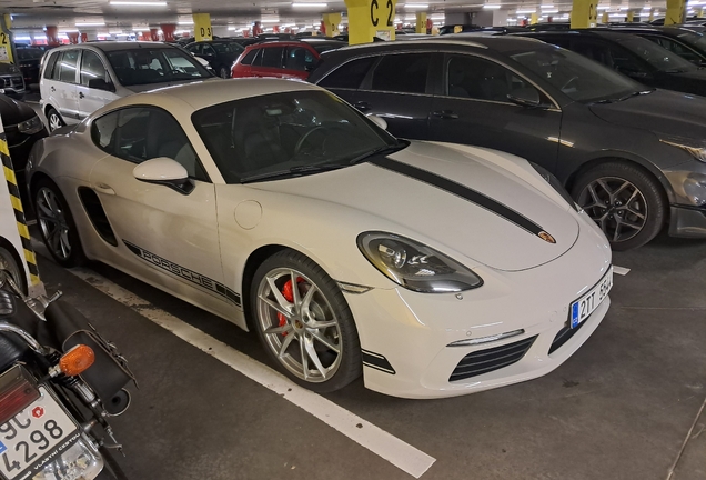 Porsche 718 Cayman S