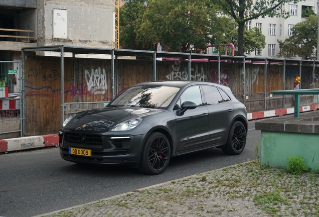 Porsche 95B Macan GTS MkIII