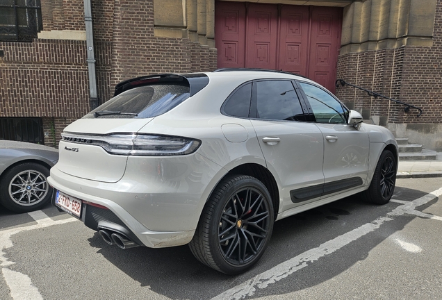 Porsche 95B Macan GTS MkIII