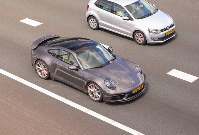 Porsche 992 Carrera GTS
