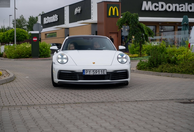 Porsche 992 Carrera S