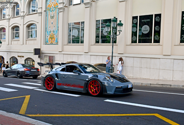 Porsche 992 GT3 RS Weissach Package