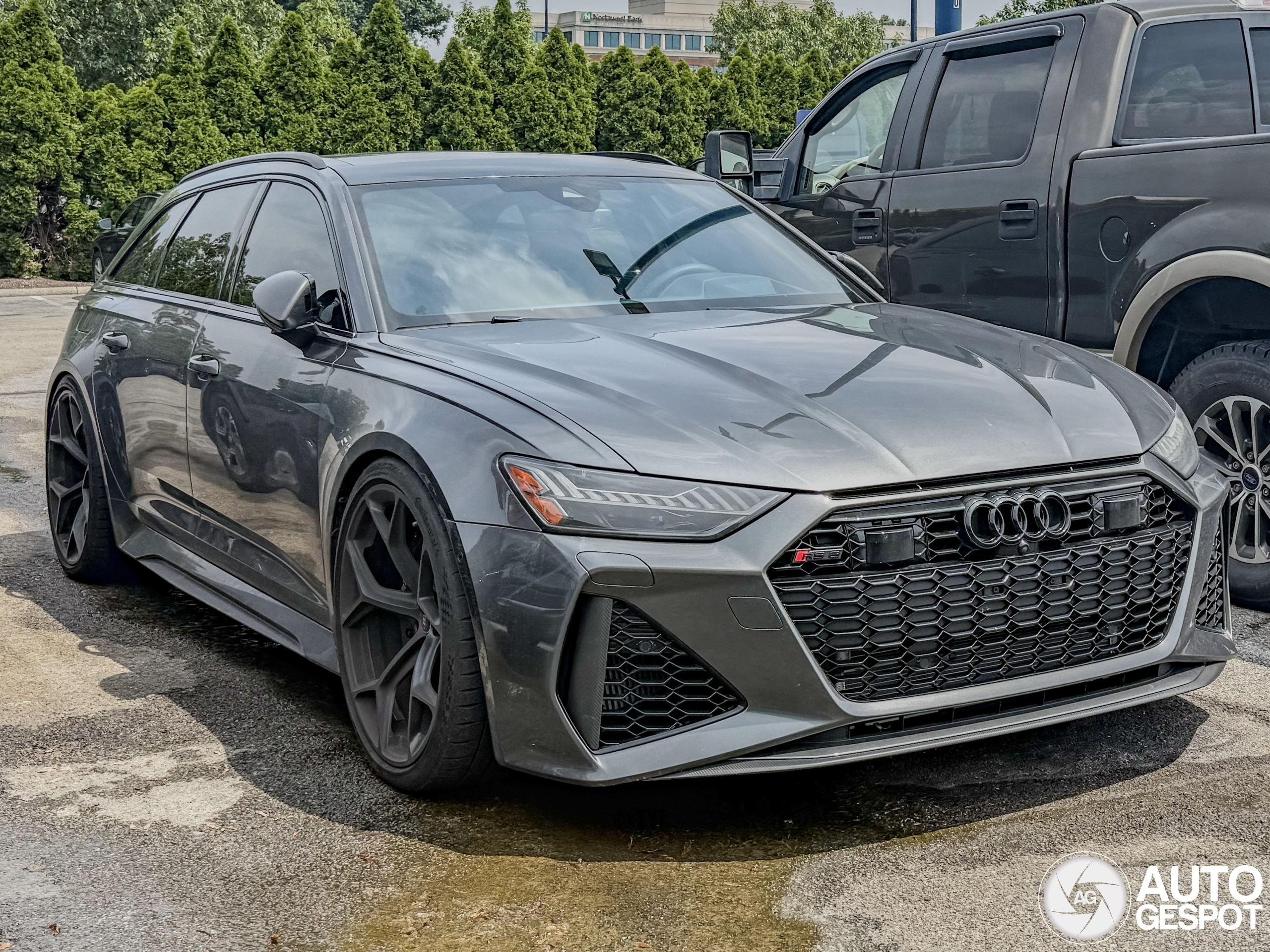 Audi RS6 Avant C8