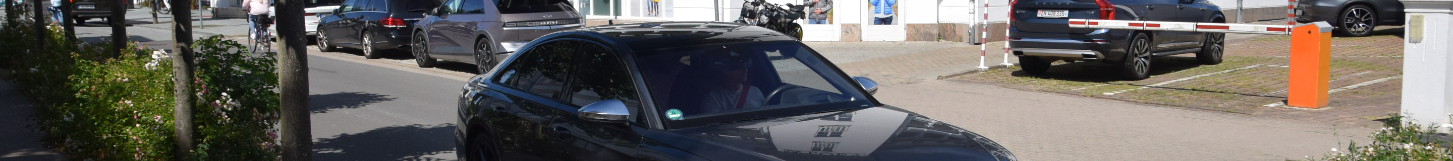 Audi S8 D5 2022