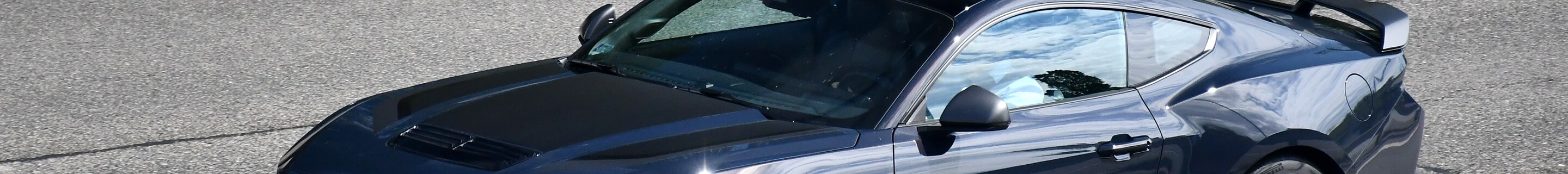 Ford Mustang Dark Horse 2024