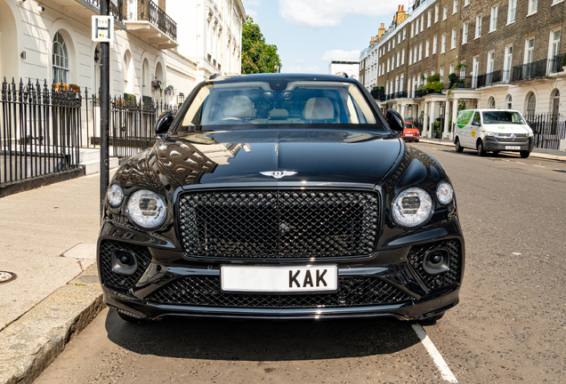 Bentley Bentayga Hybrid 2021