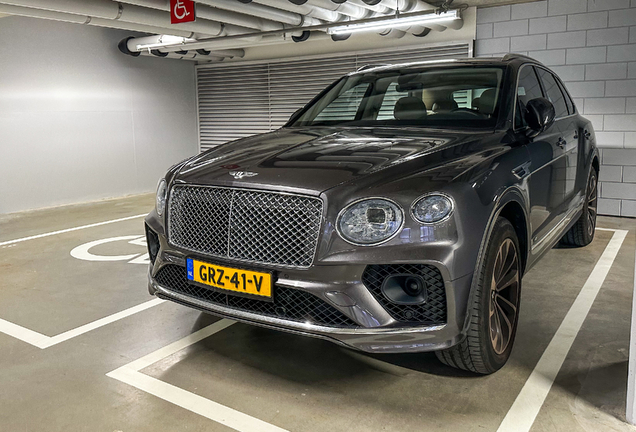 Bentley Bentayga V8 2021