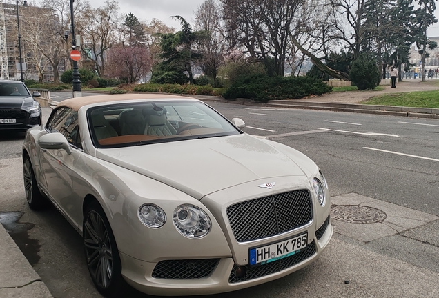 Bentley Continental GTC V8