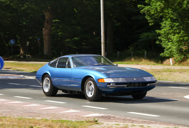Ferrari 365 GTB/4 Daytona