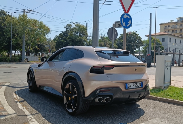 Ferrari Purosangue